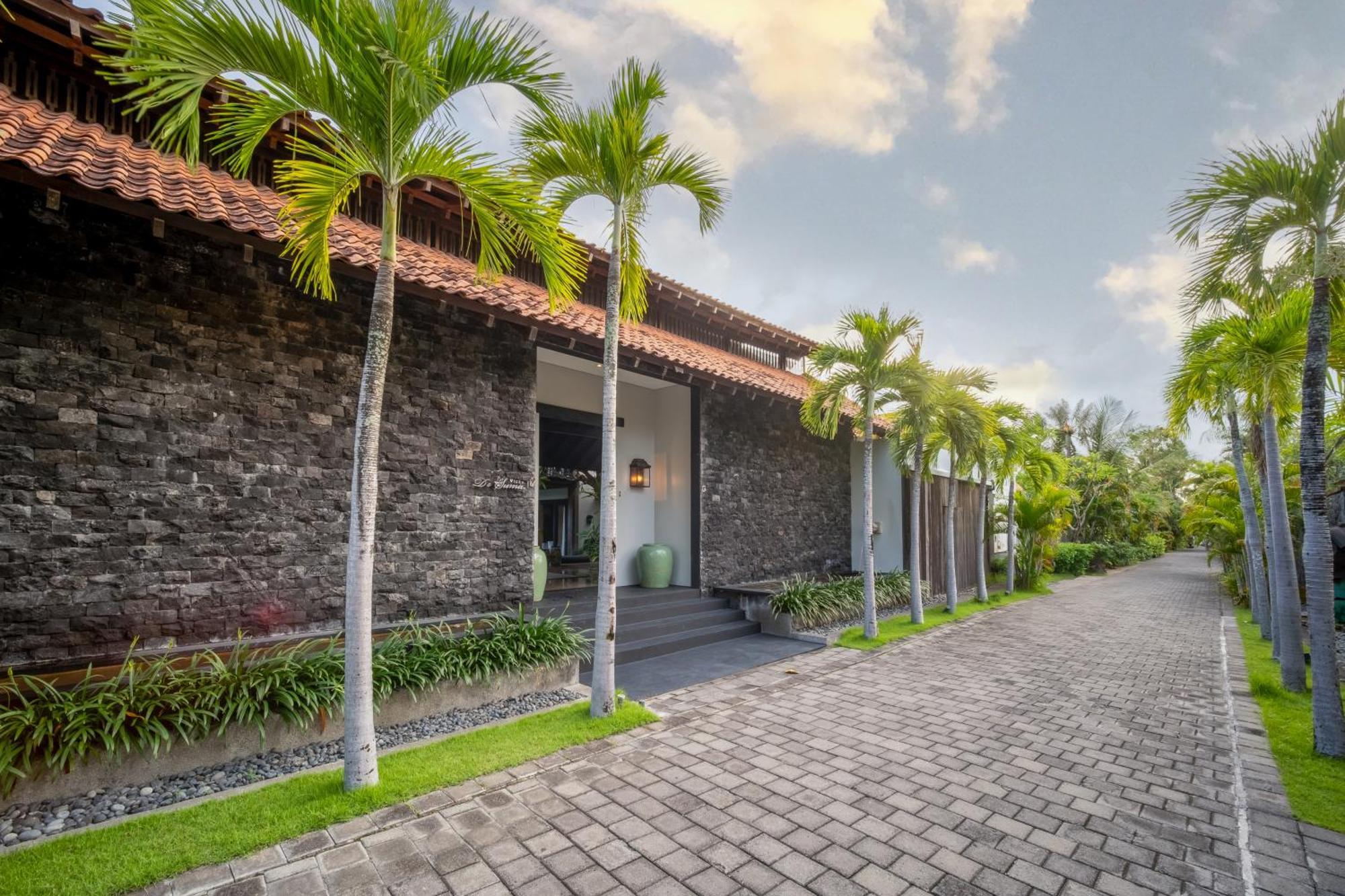 Villa De Suma - Fully Staffed Luxury Villa, Walk To The Beach! Seminyak Zewnętrze zdjęcie