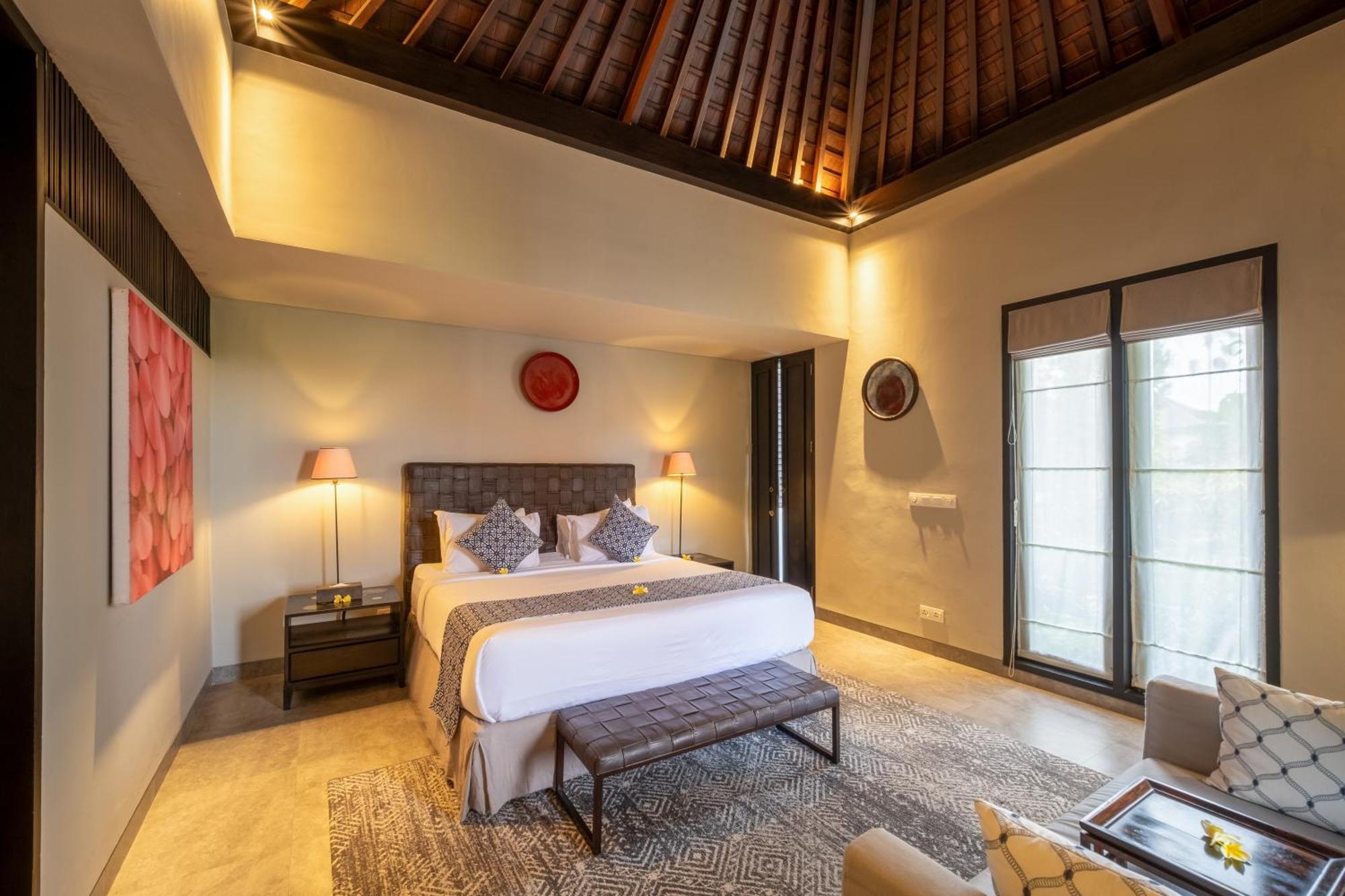 Villa De Suma - Fully Staffed Luxury Villa, Walk To The Beach! Seminyak Zewnętrze zdjęcie