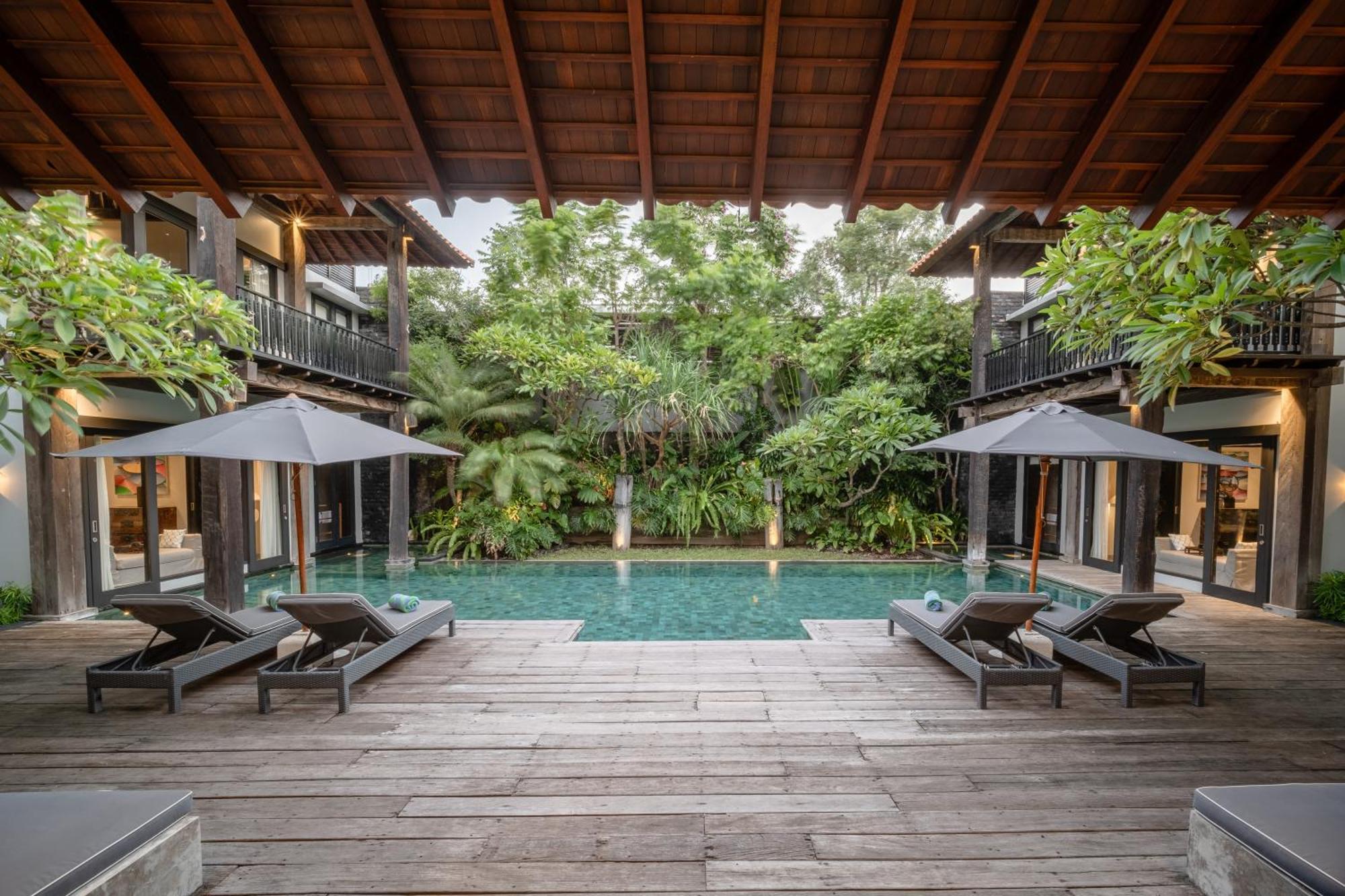Villa De Suma - Fully Staffed Luxury Villa, Walk To The Beach! Seminyak Zewnętrze zdjęcie